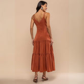 Vestido Midi Elegante Terracota Fabi